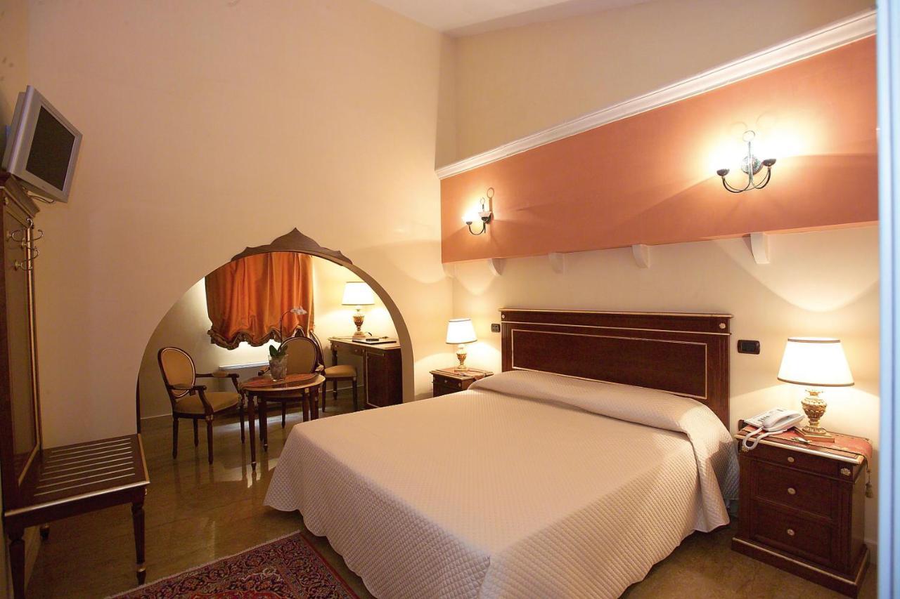 Hotel Sangiorgio & 5*