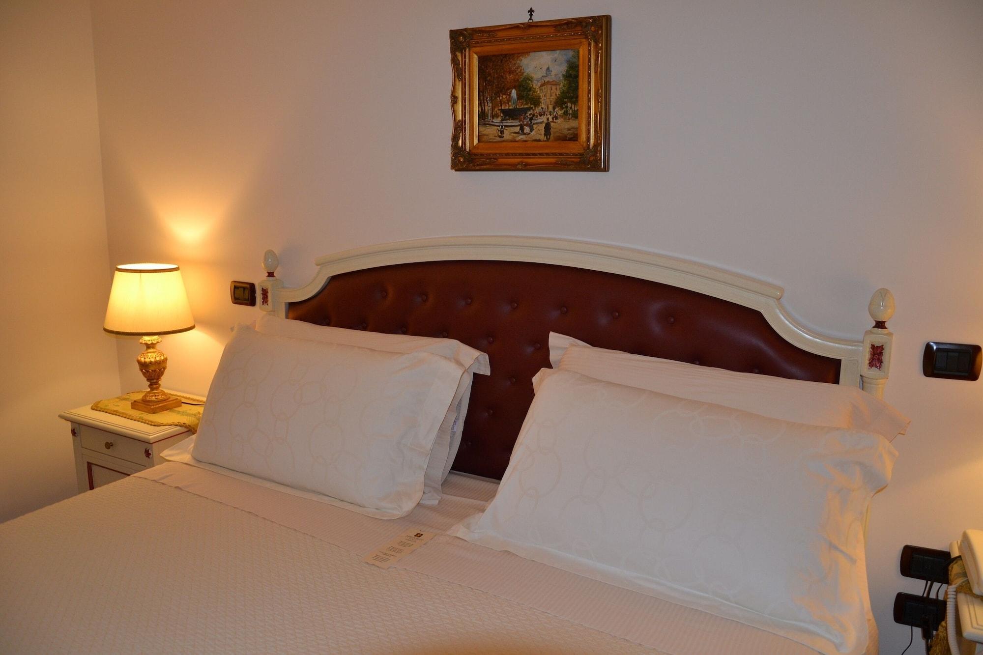 Sangiorgio & Hotel Cutrofiano